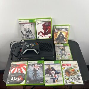 Microsoft Xbox 360 S 4GB Console System Bundle Lot With 8 Games Tested & Working